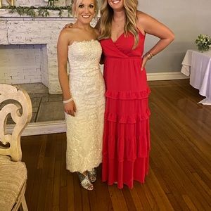 Red ruffle tiered maxi dress 💃🏼